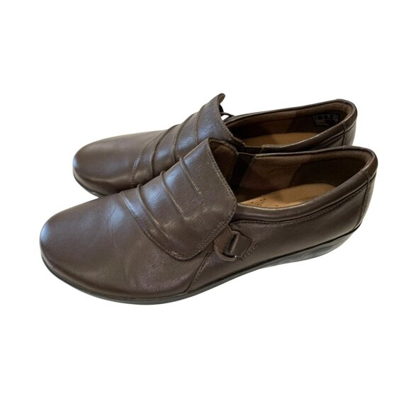 Clarks Collection Womens Size 7.5 Loafer Shoes Black Comfort Leather Slip On Cus - Picture 2 of 4